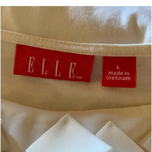 Elle Sleeveless Cream Top - Picture 6 of 8